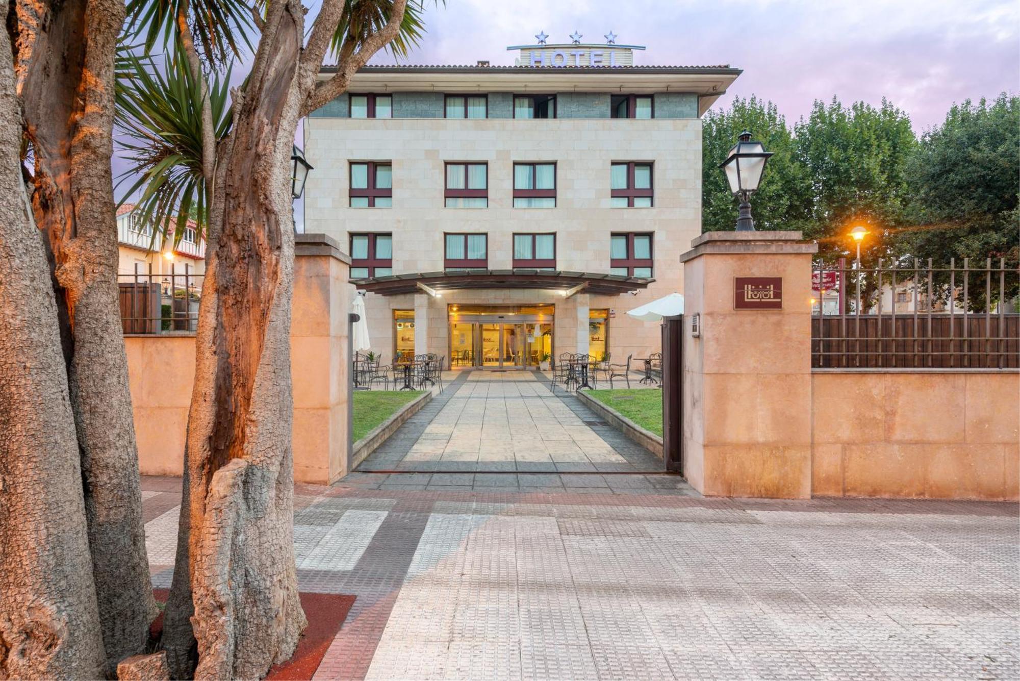 Hospedium Hotel Blu ロイウ エクステリア 写真