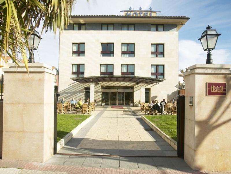 Hospedium Hotel Blu ロイウ エクステリア 写真